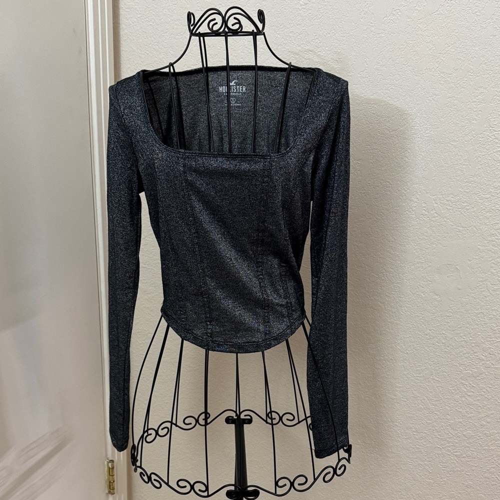 Hollister Dark Gray Shimmery Long Sleeve Cropped Sweater